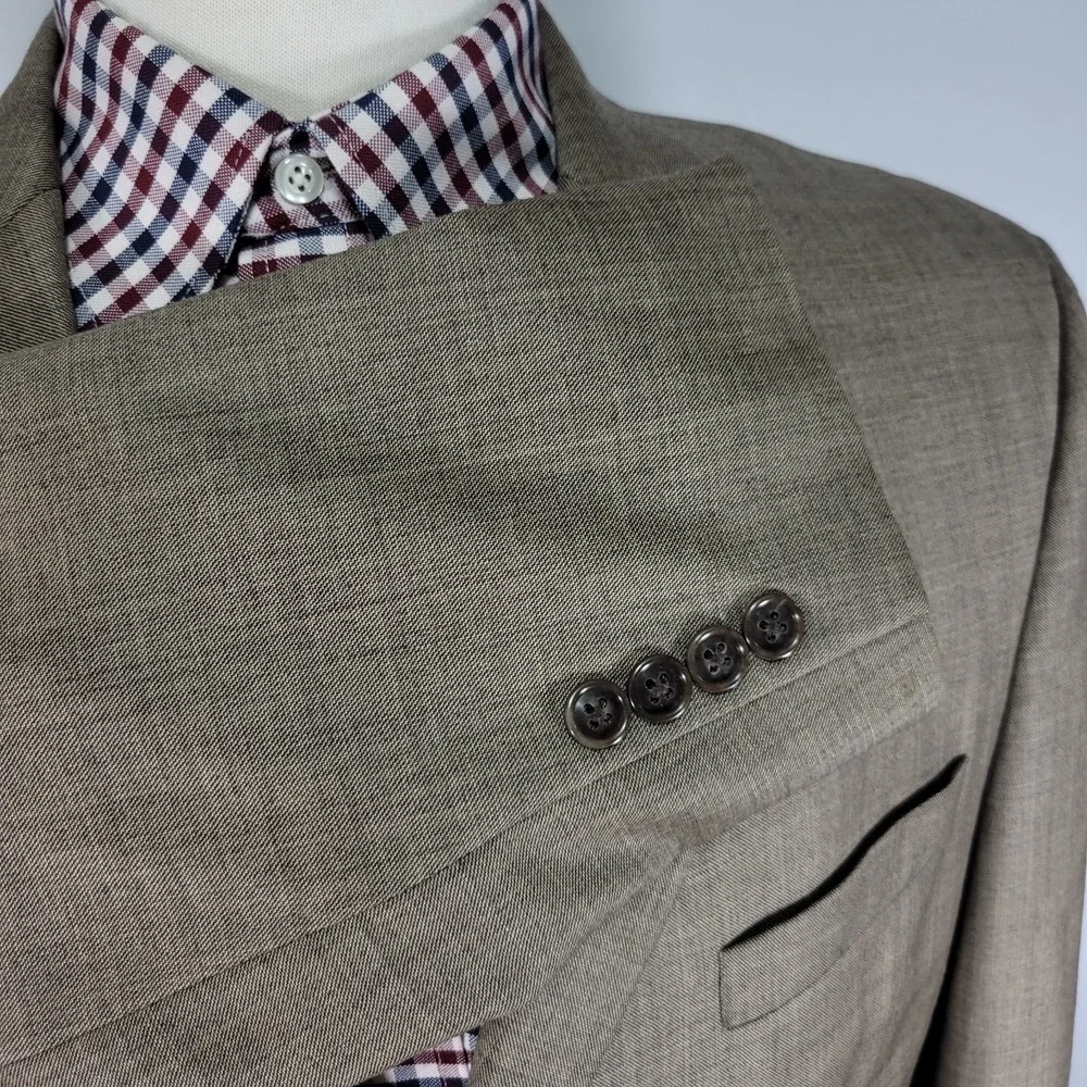 Calvin Klein Men's Sport Coat Blazer Three Button Brown Shark Skin Wool Size 42L
